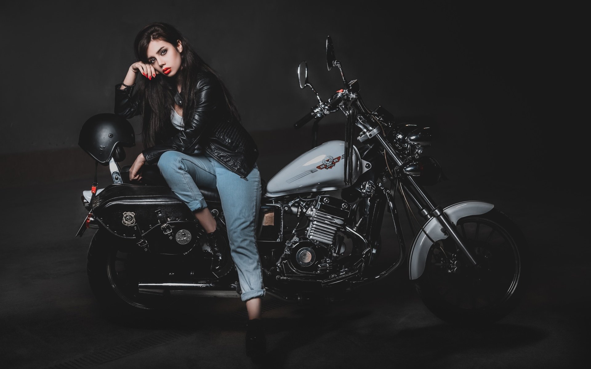Biker girls: style and drive in Odessa
