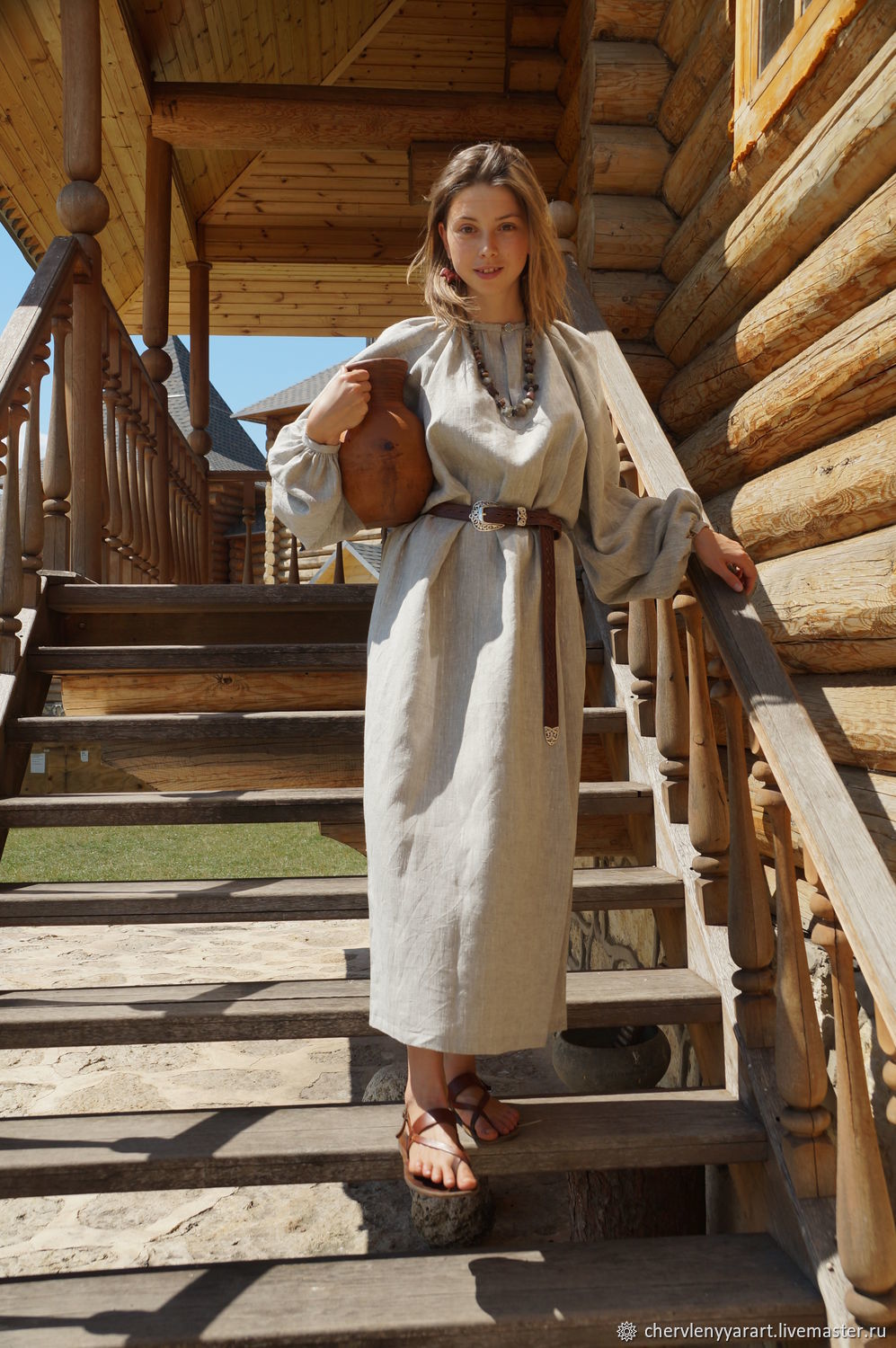 Girls in Slavic costumes in Odessa