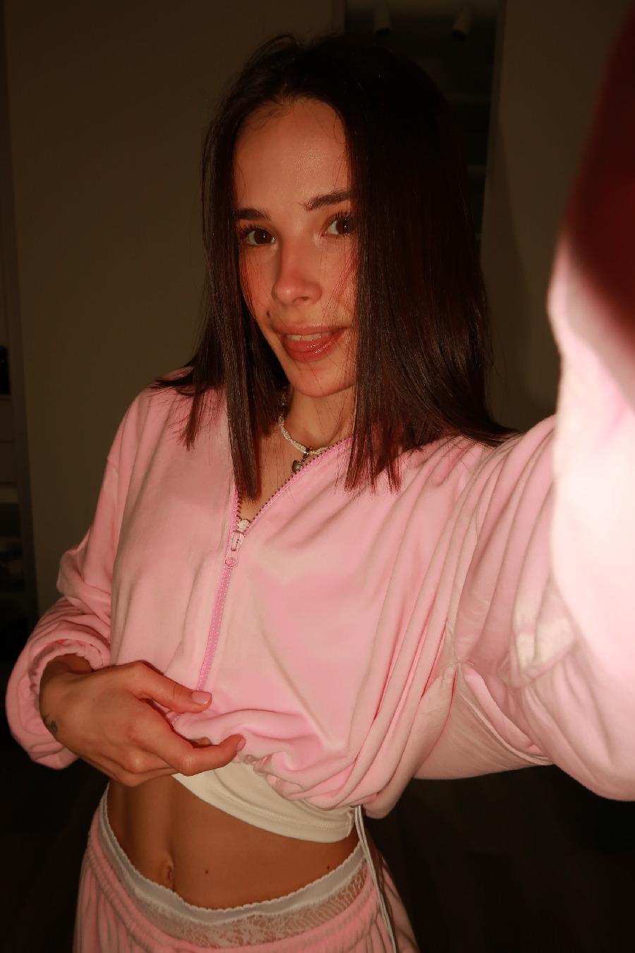 Tina brings the glow — live moments in Odessa